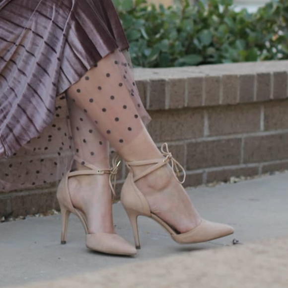 Meet your Posher, Jessica - Picture 1 of 1